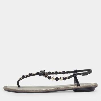 مملوكة مسبقًا René Caovilla Size 38.5 Black Patent Leather Crystal Embellished Thong Sandals