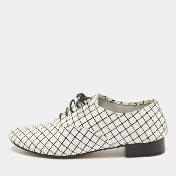 Pre Owned Repetto White/Black Printed Leather Derby Size 39