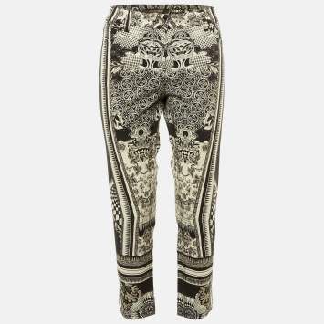 مملوكة مسبقًا بنطلون جينز روبيرتو كافالي كروب دينم مطبوع زهور أسود مقاس كبير (إل) / خصر 34 بوصة