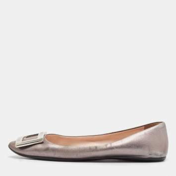 Pre Owned Roger Vivier Silver Leather Gommette Ballet Flats Size 39