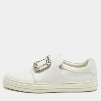 Pre Owned حذاء رياضي روجر فيفييه سنيكي فيف جلد أبيض مزخرف سليب أون مقاس 40