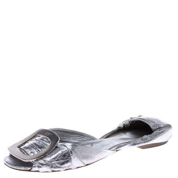 Pre Owned Roger Vivier Silver Metallic Leather Chip Detail Open Toe Flats Size 36