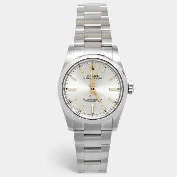 Pre Owned Rolex Silver Oystersteel Oyster Perpetual 124200-0001 Women's Wristwatch 34 mm