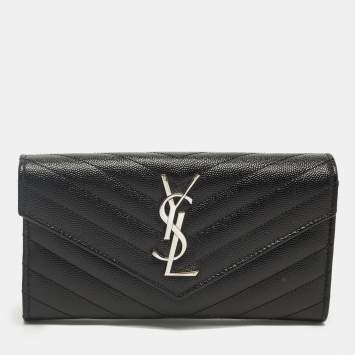 مملوكة مسبقًا Saint Laurent Cassandre Black Matelassé Leather Continental Wallet