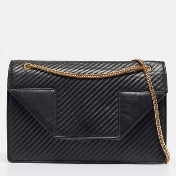 Pre Owned Saint Laurent Black Quilted Leather Medium Betty Shoulder Bag