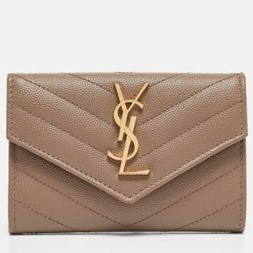 مملوكة مسبقًا Saint Laurent Beige Matelassé Leather Cassandra Compact Wallet