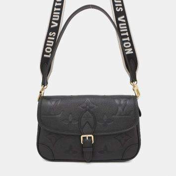 Saint Laurent Paris Black Patent Leather Jamie 4.3 Shoulder Bag