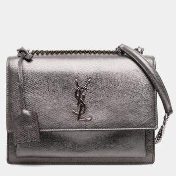 مملوكة مسبقًا Saint Laurent Paris Silver Medium Metallic Leather Monogram Sunset Crossbody