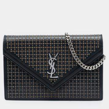 Pre Owned Saint Laurent Paris Black Studded Leather Monogram Le Sept Chain Bag