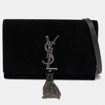 مملوكة مسبقًا Saint Laurent Black Velvet Kate Tassel Wallet on Chain 