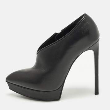 مملوكة مسبقًا Saint Laurent Size 37 Black Leather Booties