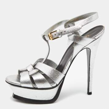مملوكة مسبقًا Saint Laurent Silver Leather Tribute Sandals Size 36.5