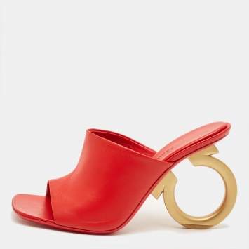 مملوكة مسبقًا Salvatore Ferragamo Astro Size 41 Red Leather Slide Sandals