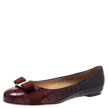 مملوكة مسبقًا Salvatore Ferragamo Brown Ombre Alligator Embossed Leather Varina Ballet Flats Size 40.5