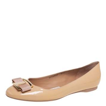Pre Owned Salvatore Ferragamo Beige Patent Leather Vara Bow Ballet Flats Size 40.5