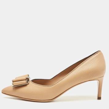 Pre Owned Salvatore Ferragamo Beige Leather Mimi Bow Detail Pointed Toe Pumps Size 36.5