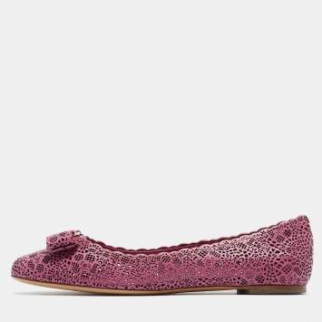 Pre Owned Salvatore Ferragamo Pink Leather Lasercut vara Ballet Flats Size 40.5