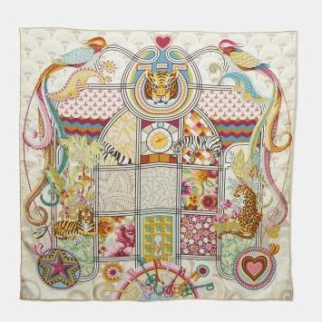 Pre Owned وشاح سلفاتوري فيراغامو حرير مربع مطبوع متعدد الألوان