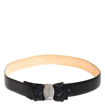 Pre Owned Salvatore Ferragamo Black Leather Vara Bow Belt 85 CM