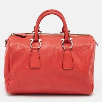 Pre Owned Salvatore Ferragamo Red Leather Isabel Boston Bag