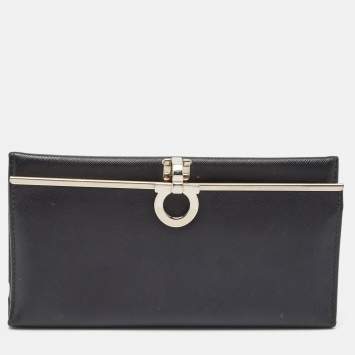 Salvatore Ferragamo Black Leather Gancini Clasp Continental Wallet