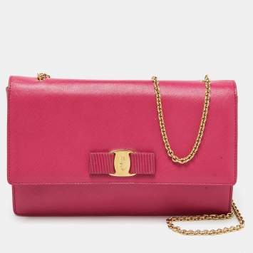 Pre Owned Salvatore Ferragamo Pink Saffiano Leather Vara Bow Chain Shoulder Bag