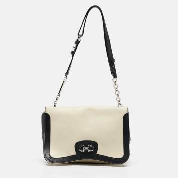 Pre Owned Salvatore Ferragamo Black/Off White Leather Gancini Shoulder Bag
