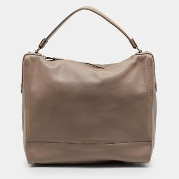 Pre Owned Salvatore Ferragamo Beige Leather Zipped Shoulder Bag