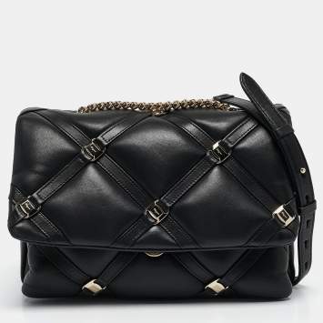 Pre Owned Salvatore Ferragamo Black Quilted Leather Vara Soft Shoulder Bag