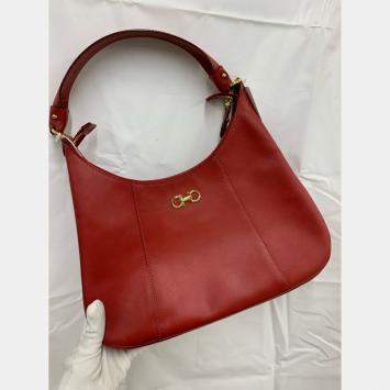 Pre Owned Salvatore Ferragamo Red Gancini Leather One Shoulder Bag
