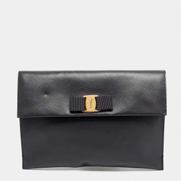 Pre Owned Salvatore Ferragamo Grey Leather Vara Bow Flat Clutch