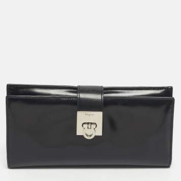 Pre Owned Salvatore Ferragamo Black Glossy Leather Gancini Continental Wallet