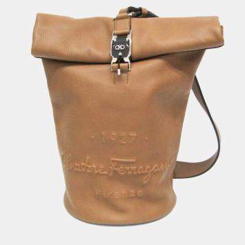 مملوكة مسبقًا Salvatore Ferragamo Gancini Sling Bag Leather Shoulder Bag Brown