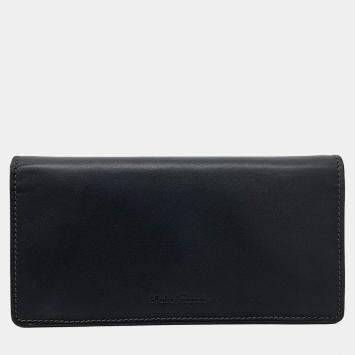 Pre Owned Salvatore Ferragamo Black Leather long wallet