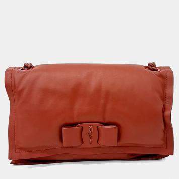 مملوكة مسبقًا Salvatore Ferragamo Red Leather Viva shoulder bag