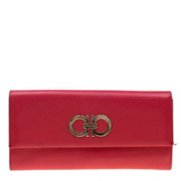 Pre Owned Salvatore Ferragamo Pink Double Gancio Leather Continental Wallet
