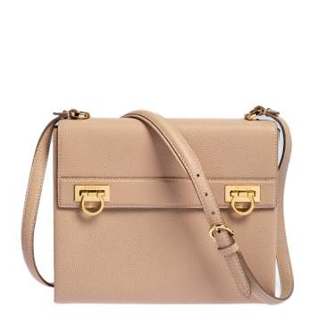 Pre Owned Salvatore Ferragamo Beige Leather Shoulder Bag