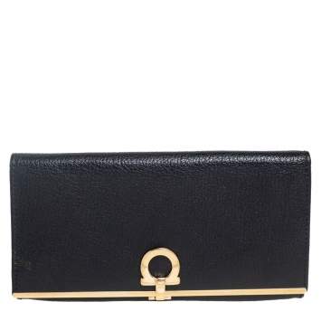 Pre Owned Salvatore Ferragamo Black Leather Gancini Icona Continental Wallet