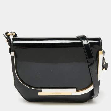 Pre Owned Salvatore Ferragamo Black Patent Leather And Leather Flap Crossbody Bag