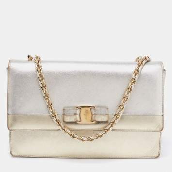 Pre Owned Salvatore Ferragamo Metallic Silver/Gold Leather Vara Bow Shoulder Bag