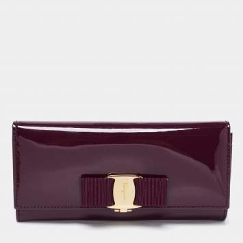 Pre Owned Salvatore Ferragamo Purple Patent Leather Miss Vara Wallet