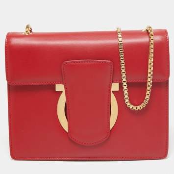 Pre Owned Salvatore Ferragamo Red Lipstick Leather Thalia Shoulder Bag
