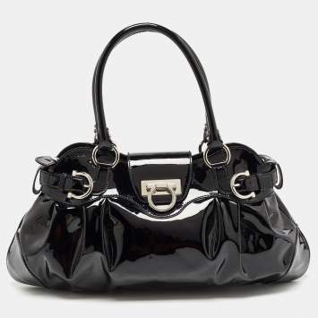 مملوكة مسبقًا Salvatore Ferragamo Black Patent Leather Marisa Shoulder Bag