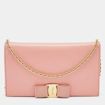 Pre Owned Salvatore Ferragamo Peach Leather Miss Vara Wallet on chain 