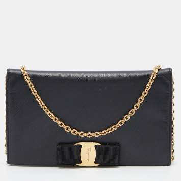 Pre Owned Salvatore Ferragamo Black Leather Vara Bow Wallet on Chain