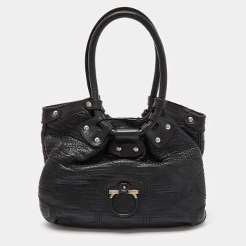 Pre Owned Salvatore Ferragamo Black Leather Shoulder Bag
