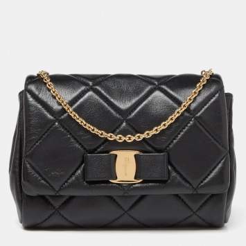 Pre Owned Salvatore Ferragamo Black Quilted Leather Miss Vara Shoulder Bag