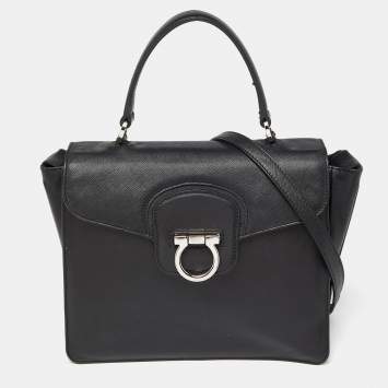 مملوكة مسبقًا Salvatore Ferragamo Black Leather Katia Top Handle Bag
