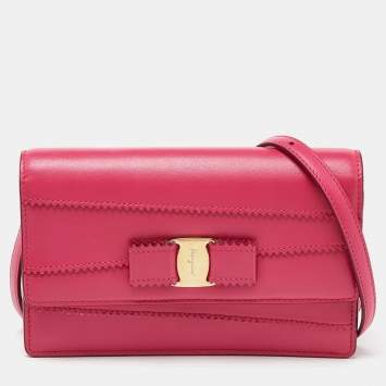 Pre Owned Salvatore Ferragamo Pink Leather Ginny Shoulder Bag