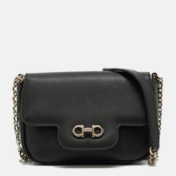 Pre Owned Salvatore Ferragamo Black Leather Gancini Icona Vit Paris Crossbody Bag